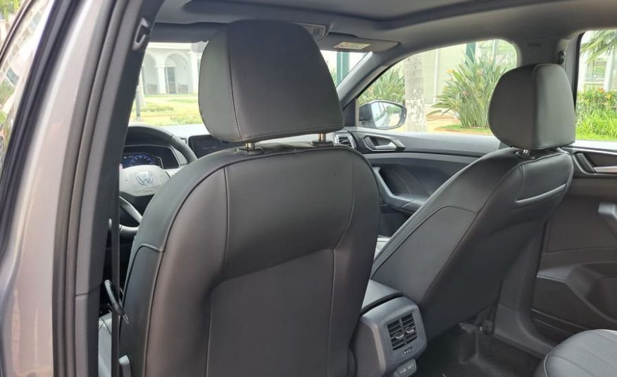 Volkswagen T-Cross 1.4 250 TSI Total Flex Highline Automático