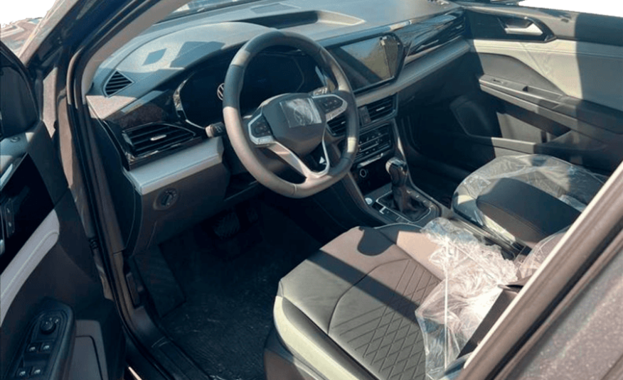 Volkswagen Taos 1.4 250 TSI Total Flex Comfortline Automático