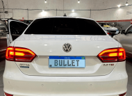 Volkswagen Jetta Highline 2.0 TSI 211CV Gasolina